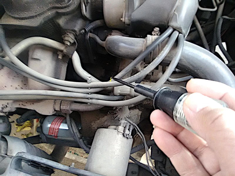 Spark Plug Wires Replacement
