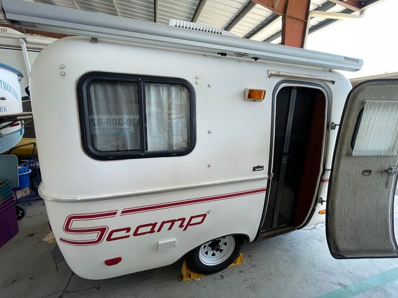 Do Scamp Campers Have Bathrooms