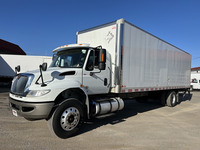 Flat Nose Box Truck for Sale