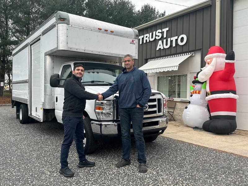 Box Truck for Sale Ready for Delivery