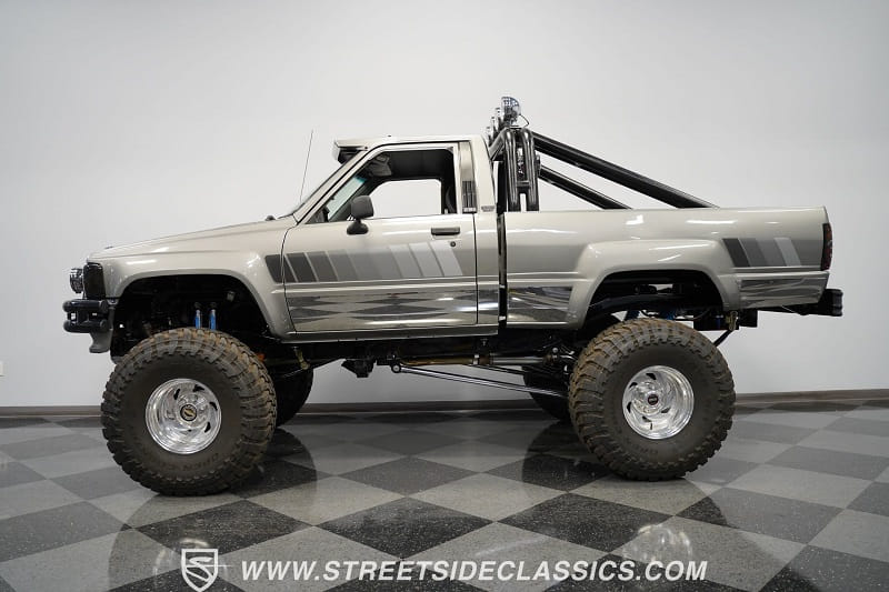 Classic Toyota Pickup Trucks for Sale