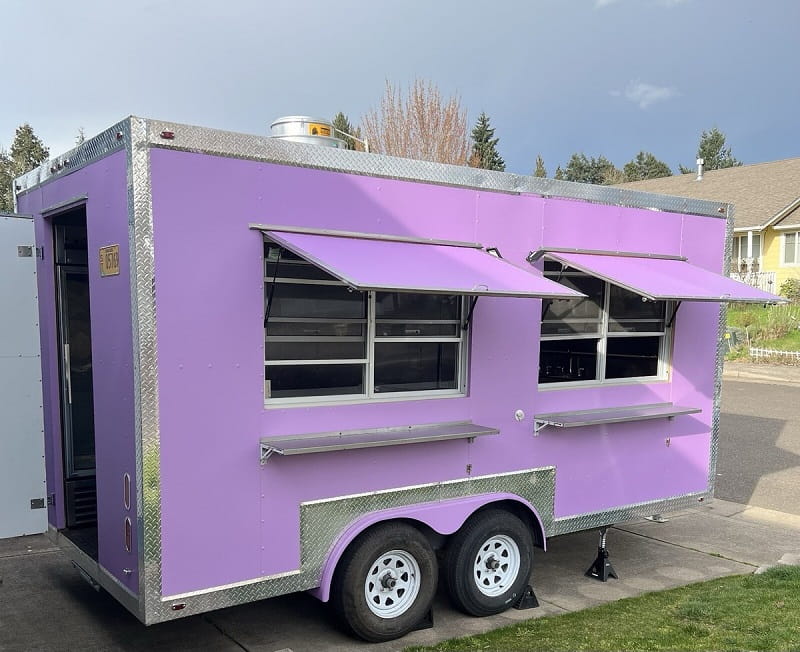 Food Trailer Truck for Sale