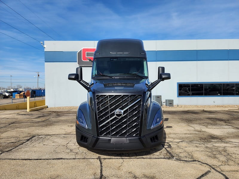 Volvo Semi Truck for Sale