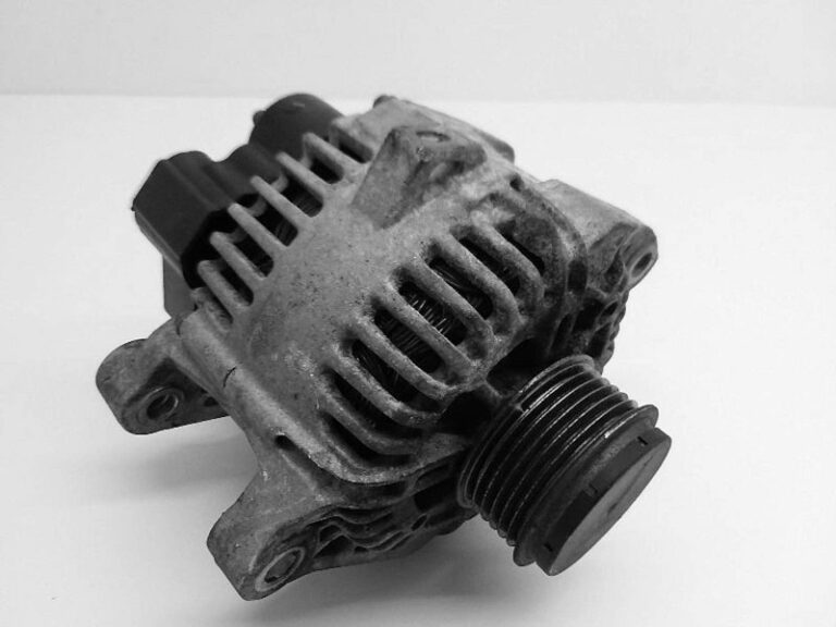 KIA Optima Alternator Mechanic Guide