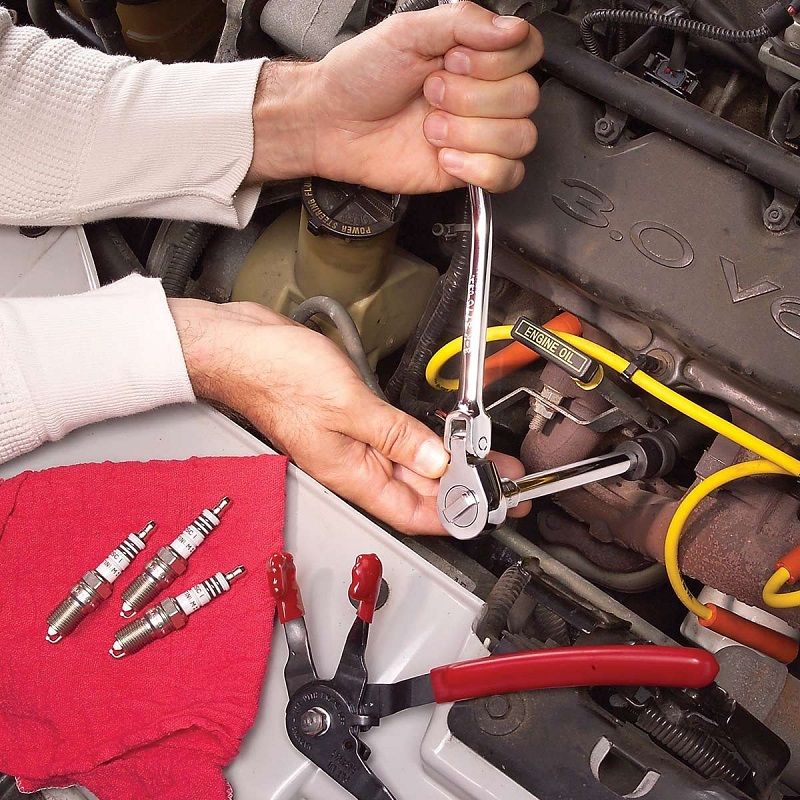 Removing Spark Plugs