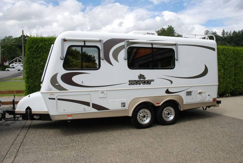2008 Bigfoot Travel Trailer