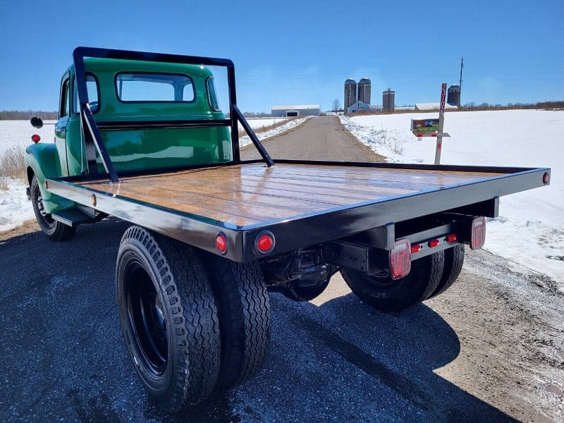 Cheap Flatbed Truck for Sale Under $40K