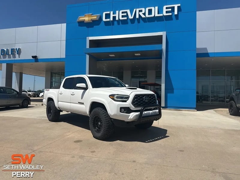 Cheap Used 4x4 Trucks for Sale Under $25K