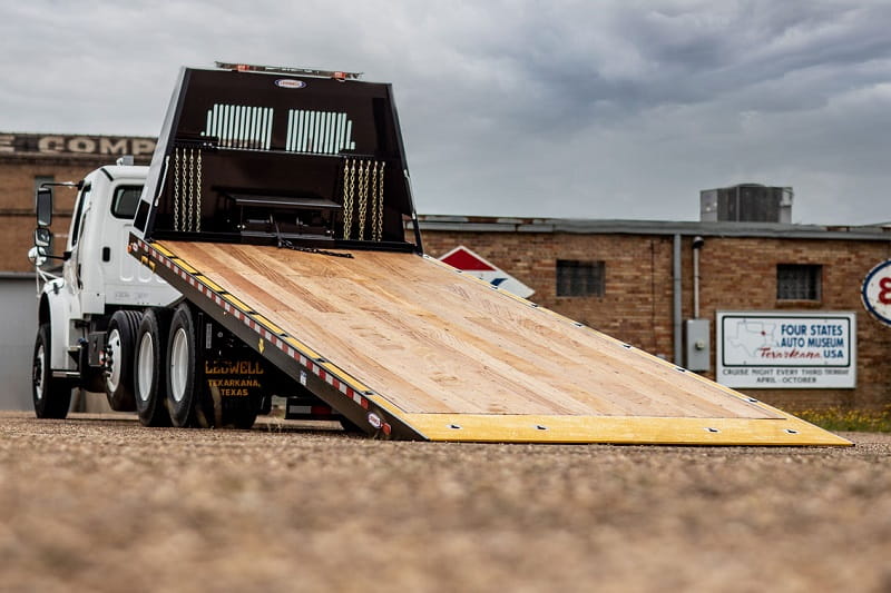 High Payload Flatbed Trucks for Sale