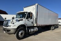 Flat Nose Box Truck for Sale