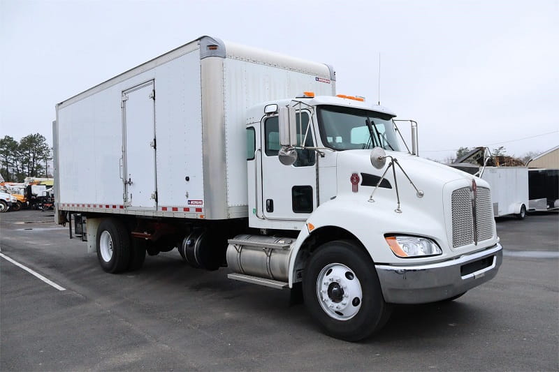 Single Axle Box Truck for Sale