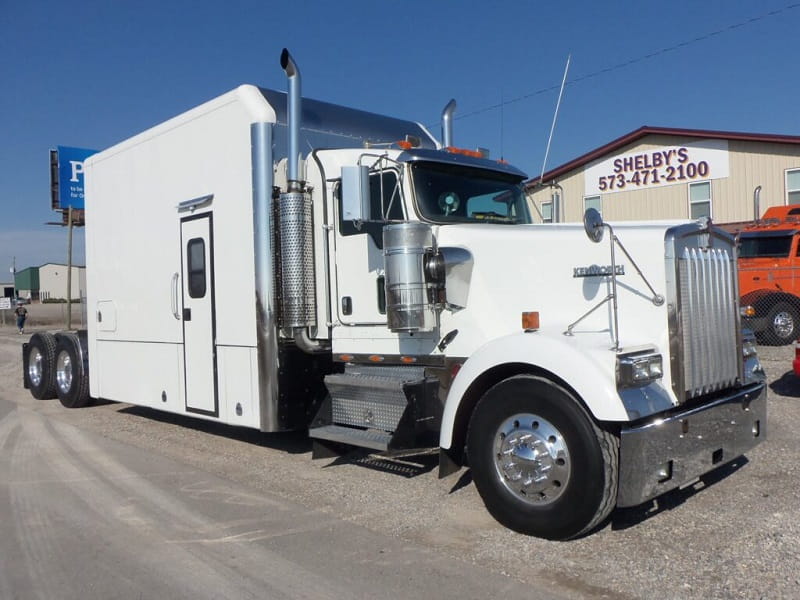 Semi Sleeper Truck for Sale
